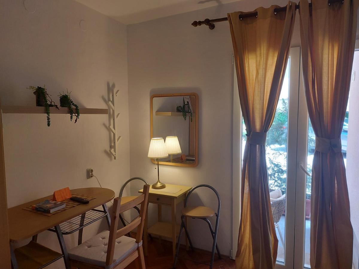 Apartments Garden Ровин Екстериор снимка