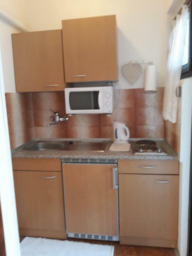 Apartments Garden Ровин Екстериор снимка